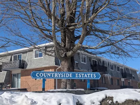 176 Maple Ave #5-32, Rutland, MA 01543