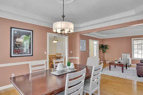 11 Walnut St, Acton, MA 01720 photo 9