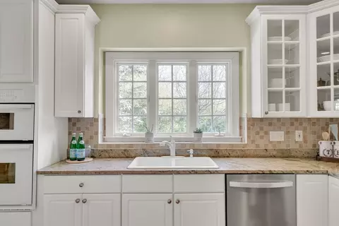 11 Walnut St, Acton, MA 01720 photo 12