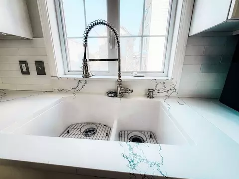 70 Brown St, Fall River, MA 02724 photo 10