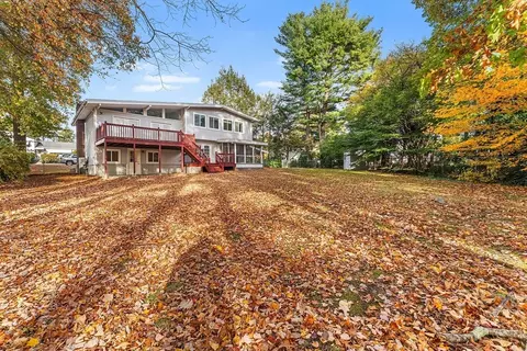 Exterior - 51 Crest Rd, Framingham, MA 01701 photo 8 of 8