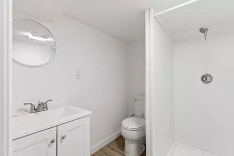Bath - 545 Brayton Ave, Fall River, MA 02721 photo 3 of 3