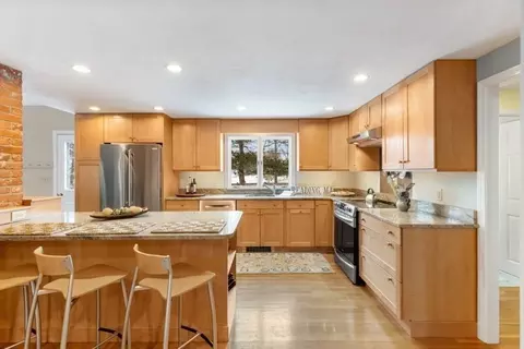 Kitchen - 32 Granger Ave, Reading, MA 01867 photo 1 of 5