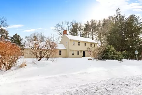 Exterior - 32 Granger Ave, Reading, MA 01867 photo 3 of 9