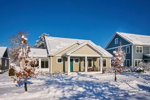 23 Ford Xing, Northampton, MA 01060