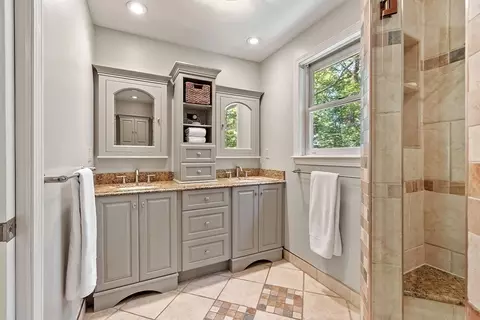9 Blanchard Rd, Harvard, MA 01451 photo 19