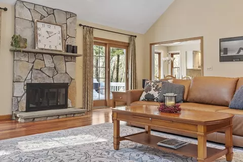 9 Blanchard Rd, Harvard, MA 01451 photo 11