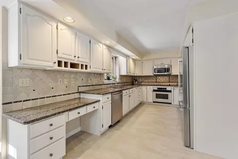 9 Blanchard Rd, Harvard, MA 01451 photo 6
