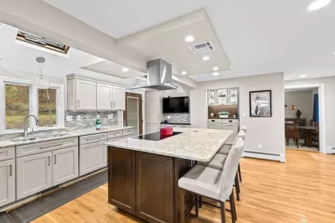 31 Doris Rd, Braintree, MA 02184 photo 5