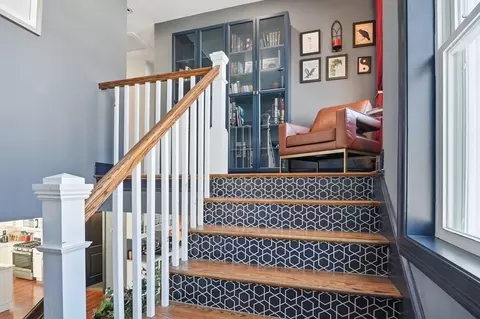 Entry Way - 3 Chalmers Rd # -B, Worcester, MA 01602 photo 2 of 4
