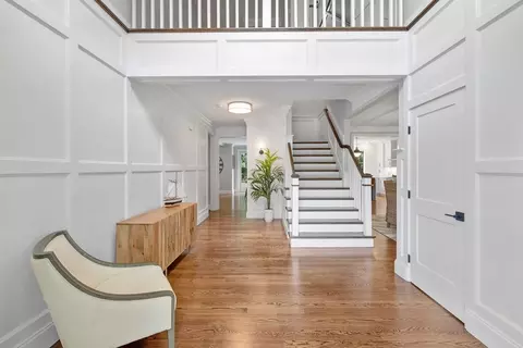 242 Valley Rd, Needham, MA 02492 photo 2