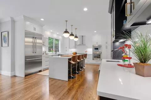 242 Valley Rd, Needham, MA 02492 photo 3