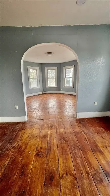564 Main St, Southbridge, MA 01550