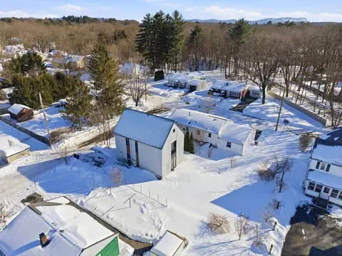 2 Juniper St, Northampton, MA 01062 photo 33