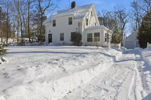 65 East St, Hingham, MA 02043 photo 2