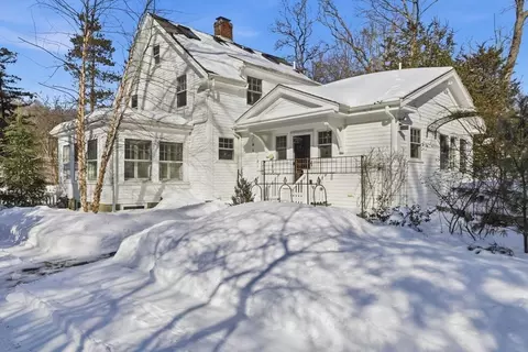 65 East St, Hingham, MA 02043