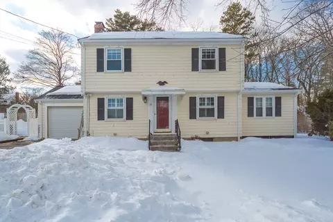 10 Oak St, Natick, MA 01760