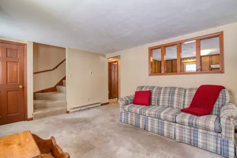 41 Taylor Rd, Maynard, MA 01754 photo 12
