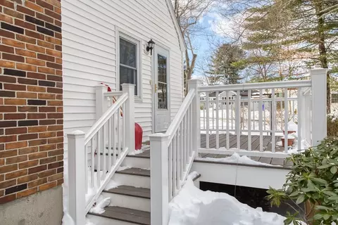 41 Taylor Rd, Maynard, MA 01754 photo 4