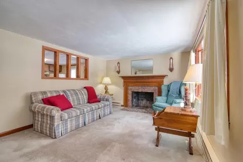 41 Taylor Rd, Maynard, MA 01754 photo 11