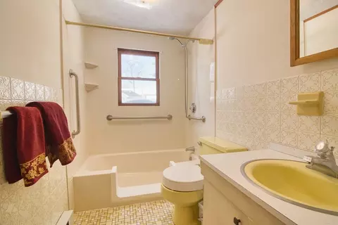 41 Taylor Rd, Maynard, MA 01754 photo 7