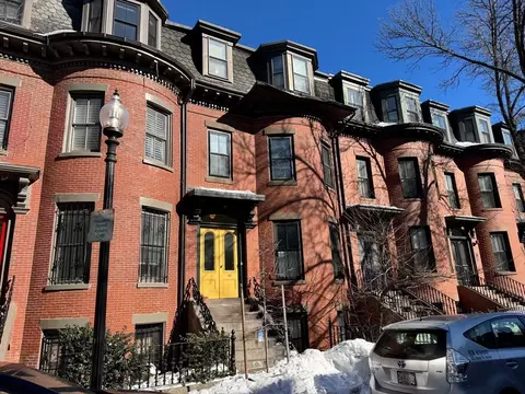 80 E Brookline St #2, Boston, MA 02118