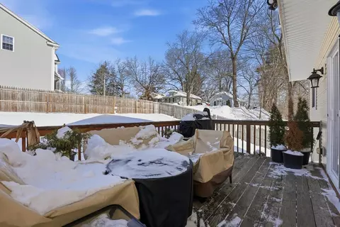 18 Riverton Rd, Springfield, MA 01109 photo 6