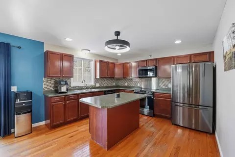 18 Riverton Rd, Springfield, MA 01109 photo 21