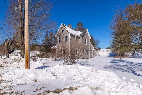 Exterior - 549 E Main St, Orange, MA 01364 photo 3 of 7