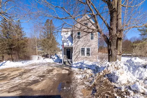 Exterior - 549 E Main St, Orange, MA 01364 photo 2 of 7