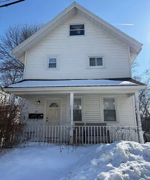 27 Woodland Ct, Lawrence, MA 01841