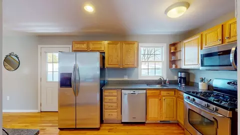 502 Medford St #C, Malden, MA 02148