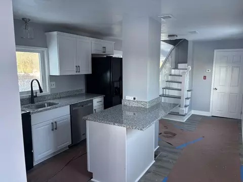 Kitchen - 276 Onset Ave # A, Wareham, MA 02571 photo 4 of 5