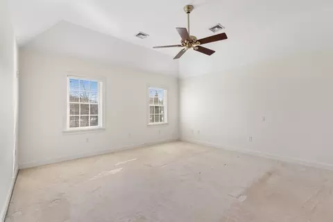 18 Symonds Way, Reading, MA 01867 photo 25