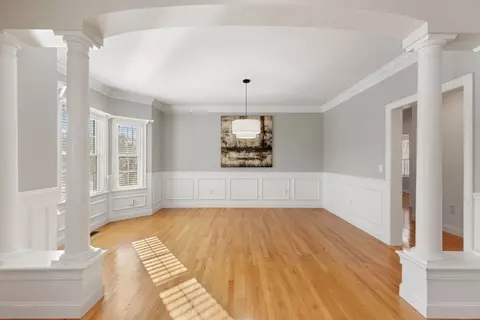 18 Symonds Way, Reading, MA 01867 photo 8