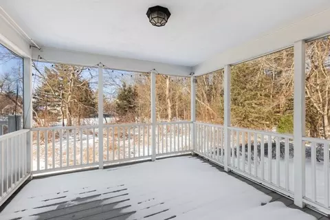 18 Symonds Way, Reading, MA 01867 photo 17