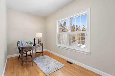 18 Symonds Way, Reading, MA 01867 photo 21