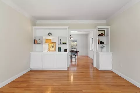 18 Symonds Way, Reading, MA 01867 photo 10