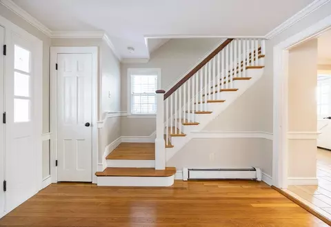 Entry Way - 26 Gordon Rd, Needham, MA 02492 photo 4 of 6