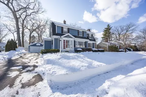Exterior - 26 Gordon Rd, Needham, MA 02492 photo 2 of 4