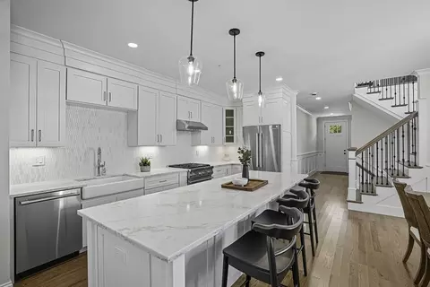 6 Waterville Ln #6, Hopkinton, MA 01748