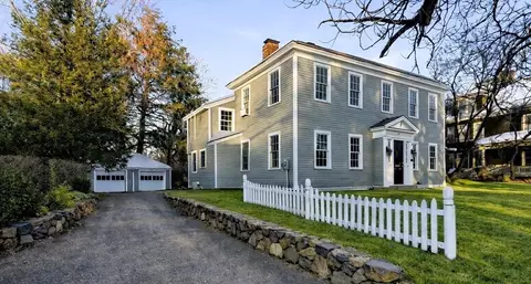 52 Salem St, Andover, MA 01810