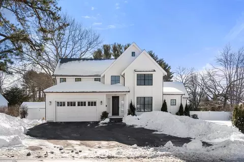 Exterior - 620 High Rock St, Needham, MA 02492 photo 3 of 4