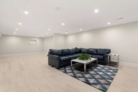 Living - 620 High Rock St, Needham, MA 02492 photo 6 of 7