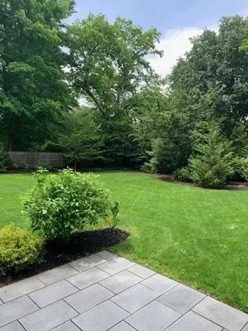 Exterior - 620 High Rock St, Needham, MA 02492 photo 4 of 4