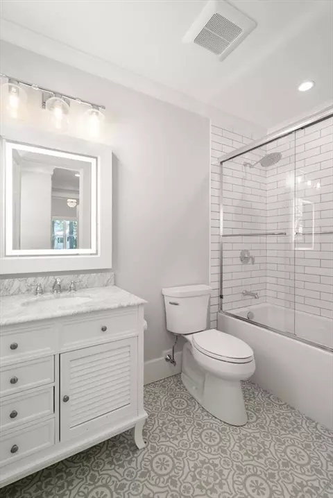 Bath - 620 High Rock St, Needham, MA 02492 photo 5 of 7