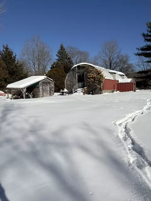 13 Maple Ave, Erving, MA 01344