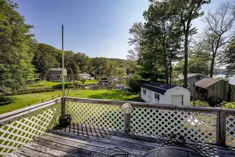 3 Sunset Ln, Holland, MA 01521