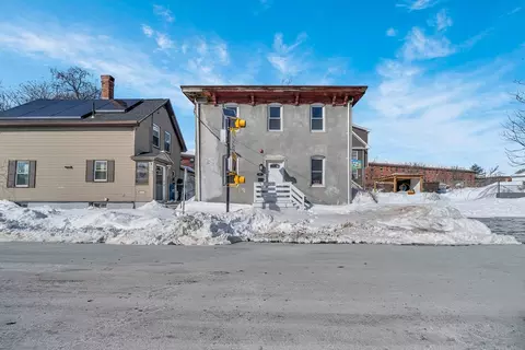95 Hancock St, Lawrence, MA 01841