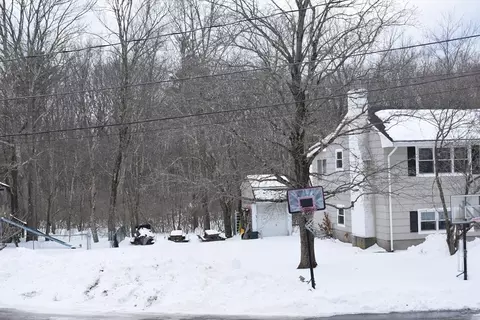 Exterior - 59 Hamilton Ave, Dedham, MA 02026 photo 2 of 2